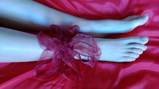 去广州玩的朋友应该体验一下广州丝袜按摩